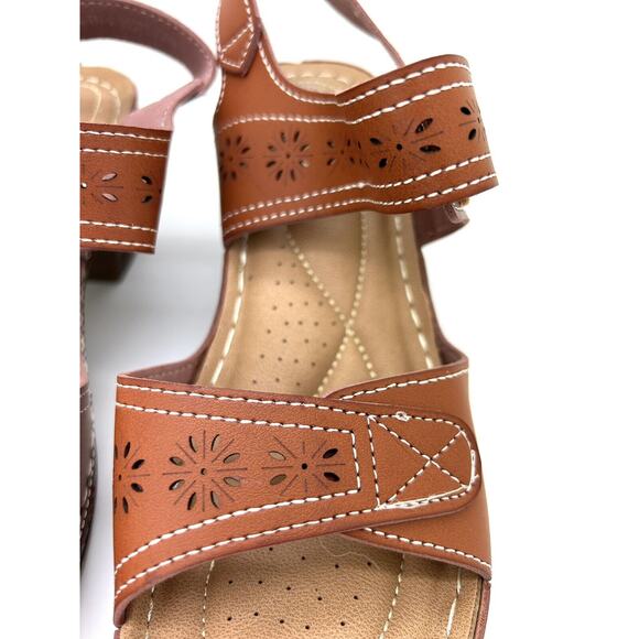 Women’s Ankle Strap Patricia Spring Step Brown Sandal NWT/Size 8 - Picture 6 of 8
